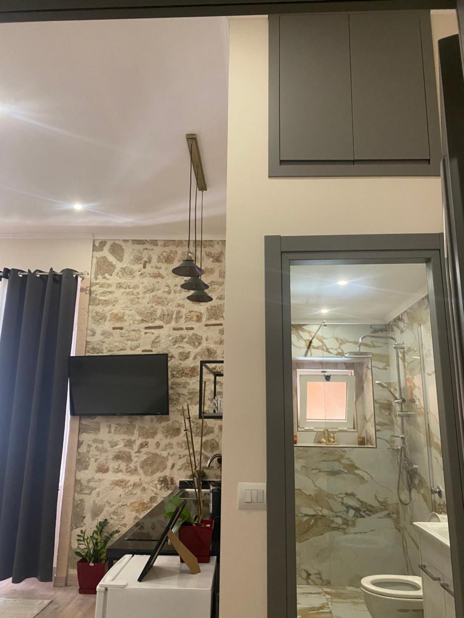 Citycenter Studios Sarande Exterior photo