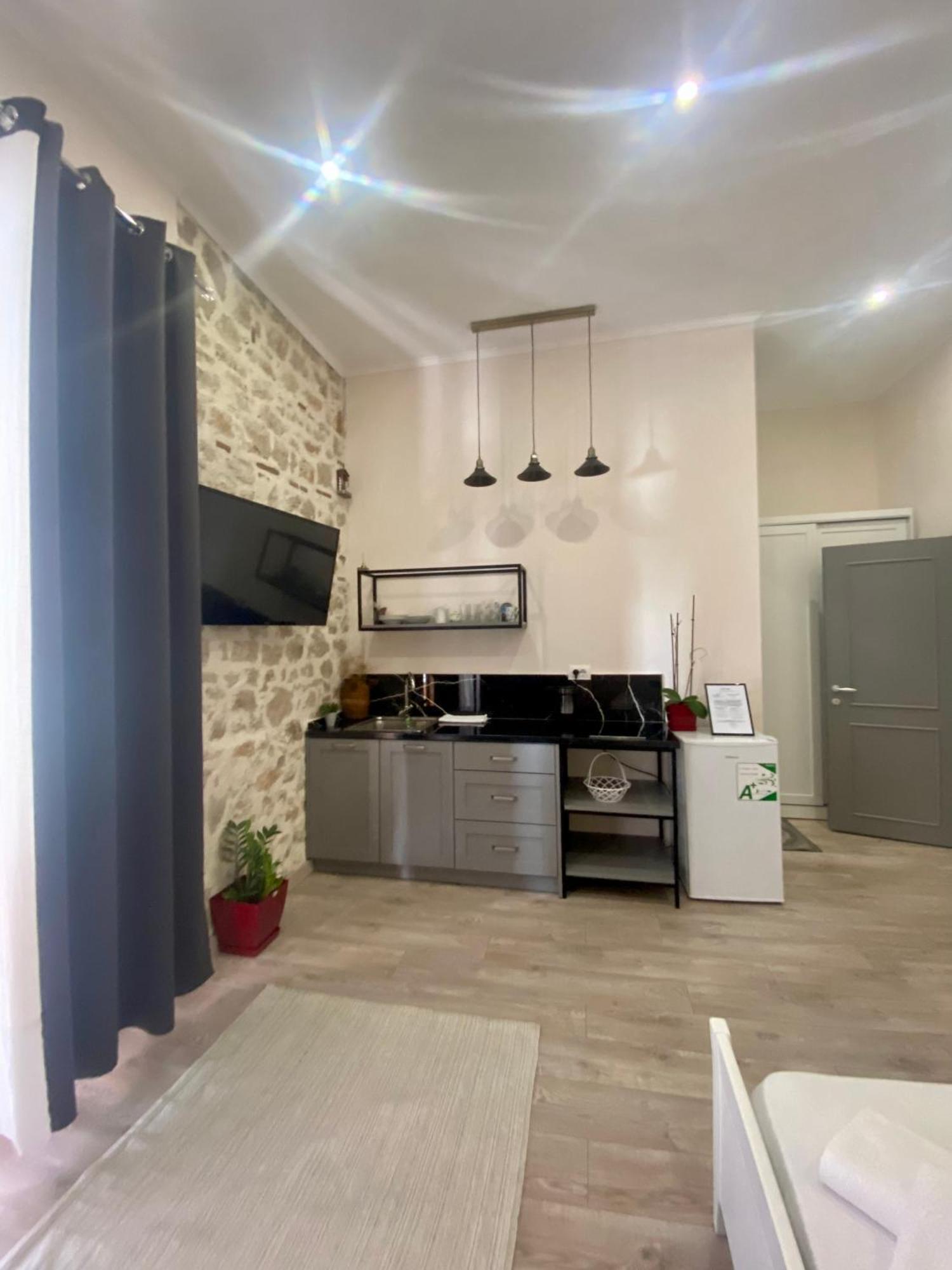 Citycenter Studios Sarande Exterior photo